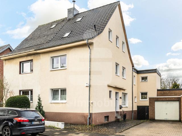 Doppelhaushälfte kaufen in Frimmersdorf, Grevenbroich