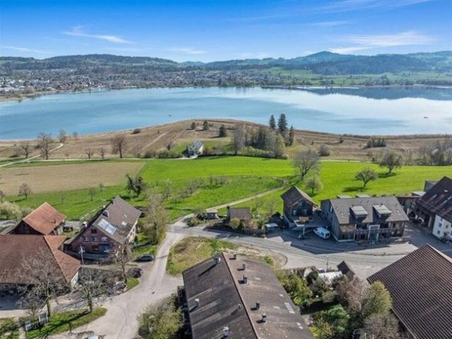Reihenfamilienhaus kaufen in Pfäffikon (SZ), Zürich