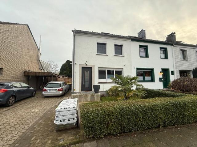 Haus kaufen in Neukirchen-Vluyn, Nordrhein-Westfalen