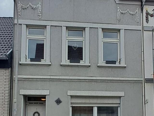 Haus kaufen in Neuenhausen, Grevenbroich
