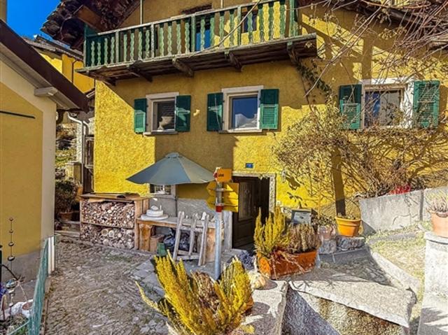 Reihenfamilienhaus kaufen in Santa Maria in Calanca, Graubünden