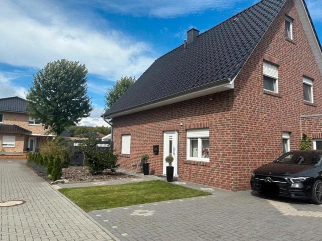 Haus kaufen in Drielaker-Moor, Oldenburg