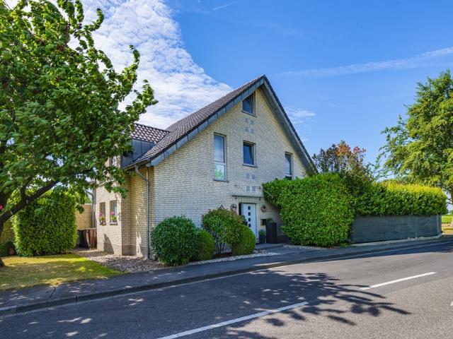 Haus kaufen in Rheindahlen-Land, Mönchengladbach