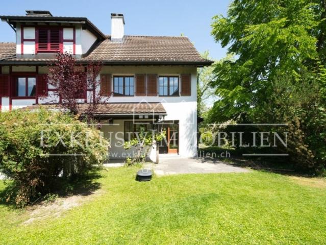 Einfamilienhaus kaufen in Richterswil, Zürich