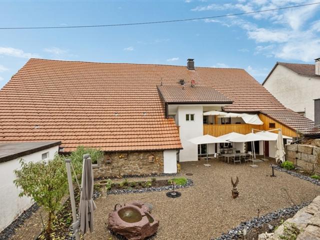 Bauernhaus kaufen in Eiken, Aargau