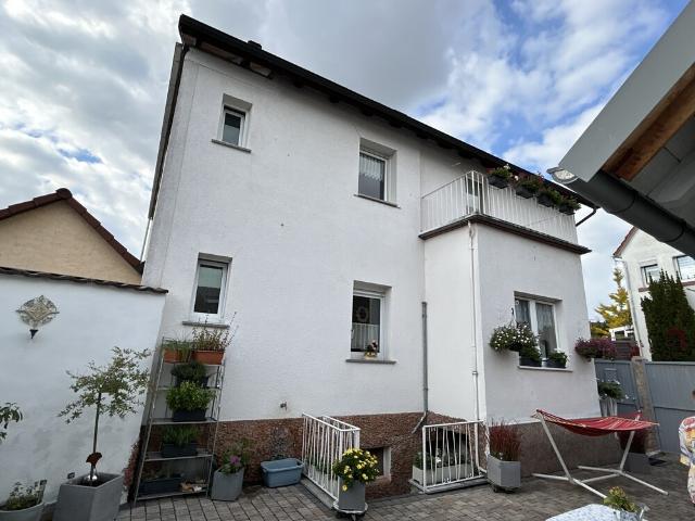 Villa kaufen in Sulzbach, Bayern
