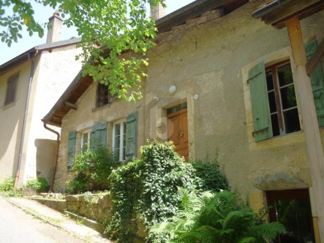 Dachwohnung mieten in Romainmôtier, Waadt