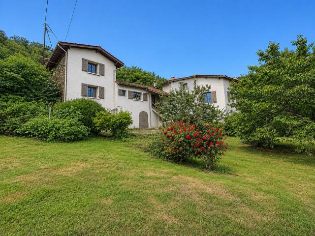 Maison vente à Col de Pavezin, Pavezin