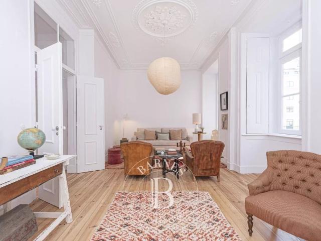 Apartamento venda em Estrela, Lisboa