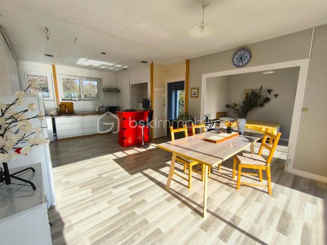 Maison vente à Montmorillon, Genouillé