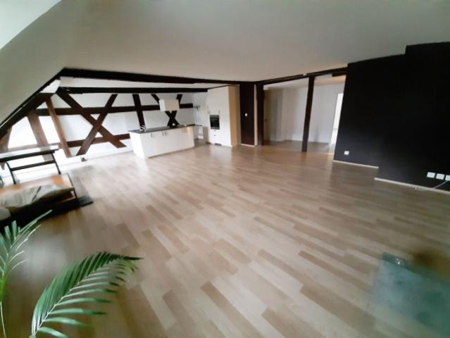 Attikawohnung mieten in Zurzach, Aargau