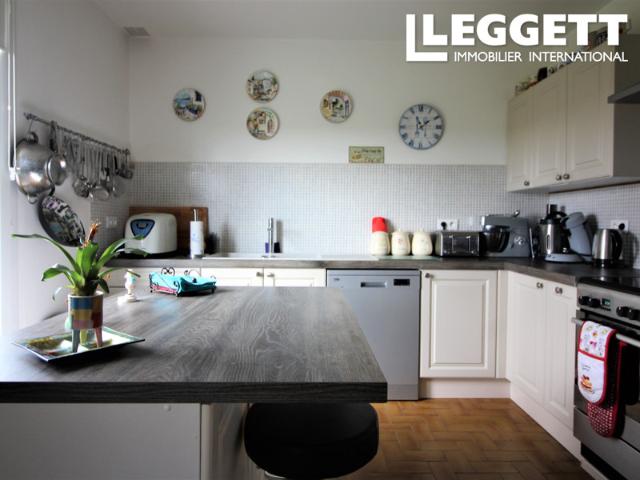 Maison vente à Charmé, Charente