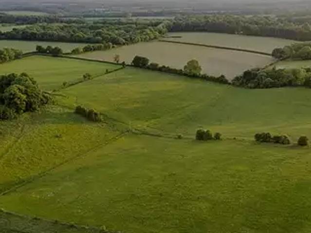 Terrain vente à Charmentray, Seine-et-Marne