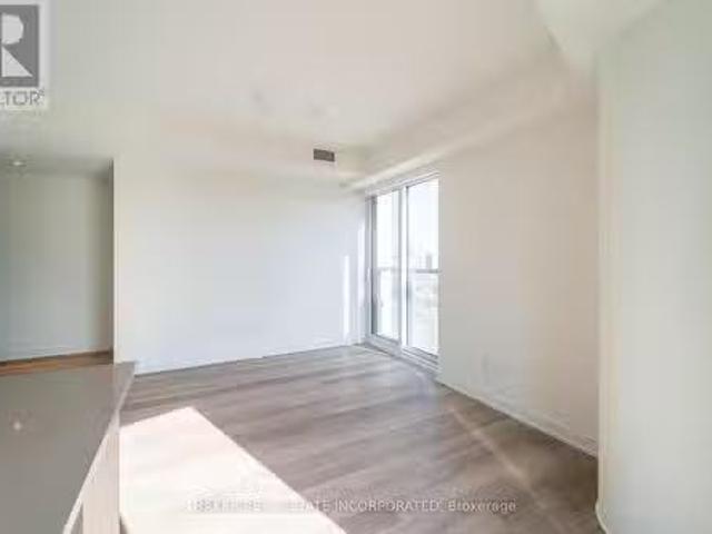 Apartment for rent in Toronto Centre, Toronto