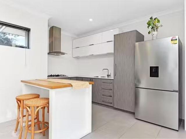 Apartment for rent in Spearwood, Western Australia