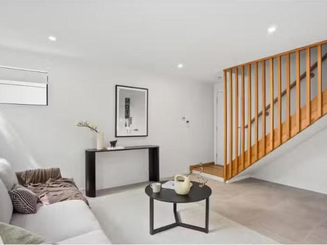 Condo for rent in Wollongong West, New South Wales