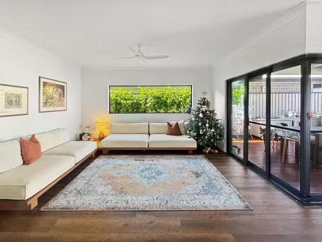 House for rent in Banksia Grove, Western Australia