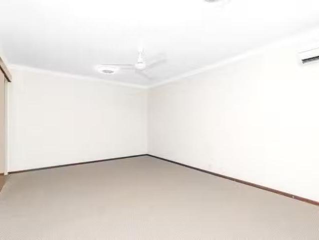 House for rent in Como, Western Australia