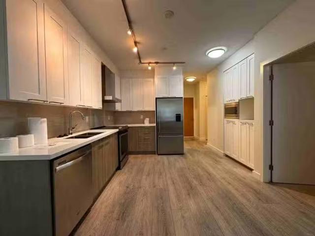 Condo for rent in Coquitlam, British Columbia