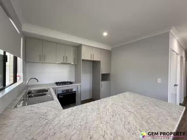 House for rent in Waikiki, Western Australia