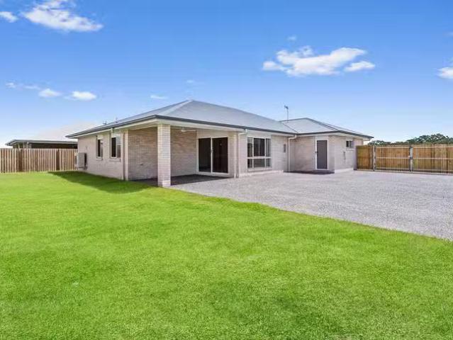 House for rent in Nikenbah, Queensland