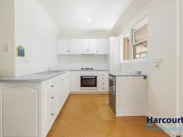 House for rent in Shelley, Western Australia
