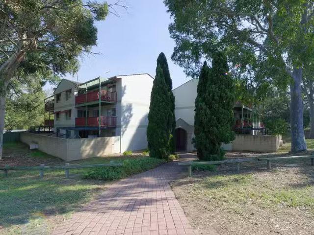 Apartment for rent in Orelia, Western Australia