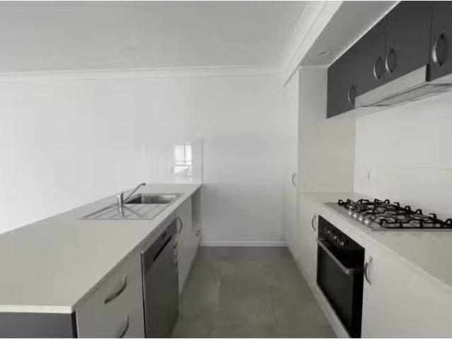 Condo for rent in Bom Bom, New South Wales