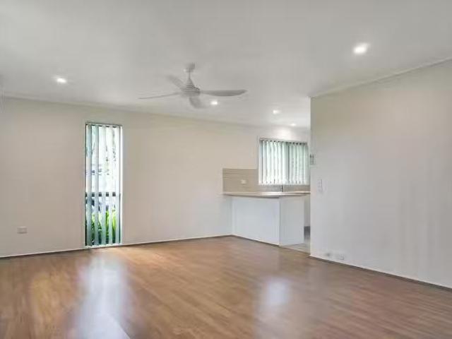 Apartment for rent in Kings Creek, Queensland