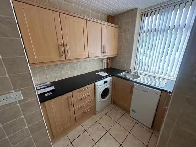 Apartment to rent in Gorteeny, Connacht