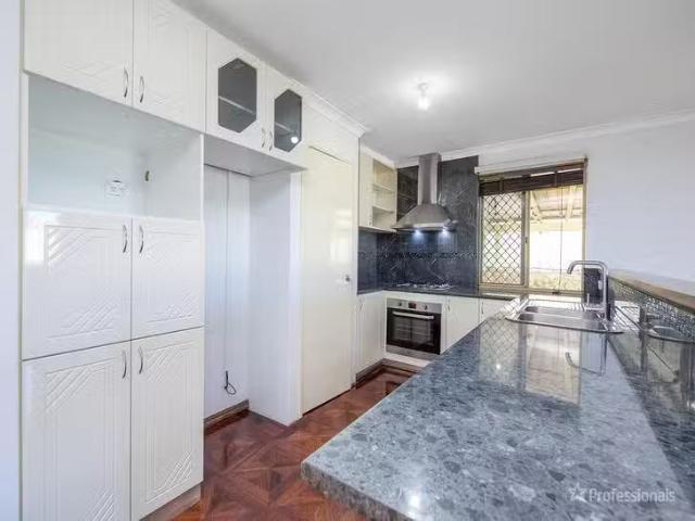 House for rent in Marangaroo, Western Australia