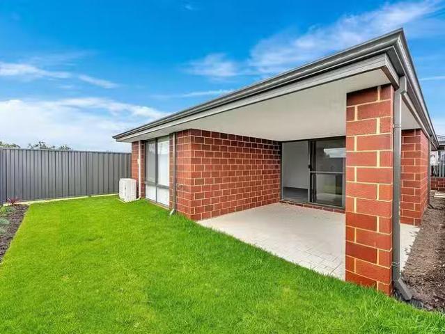 House for rent in Parklands, Western Australia