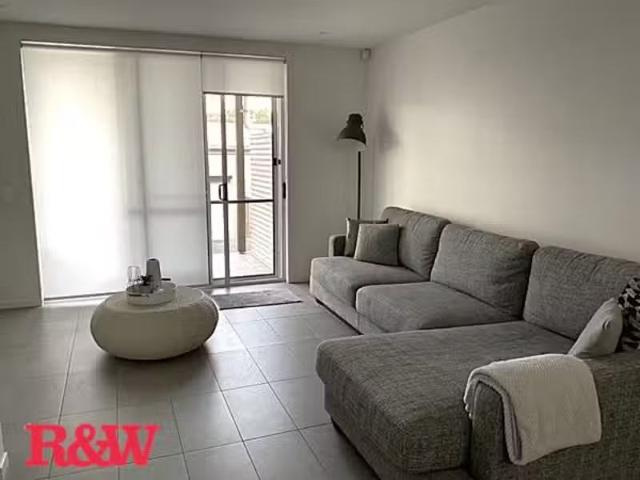 Condo for rent in Sydney, New South Wales