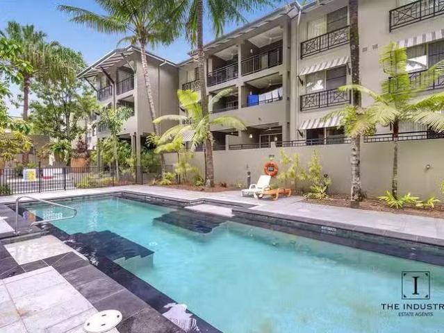 House for rent in Westcourt, Queensland