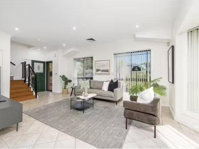 Condo for rent in Sydney, New South Wales