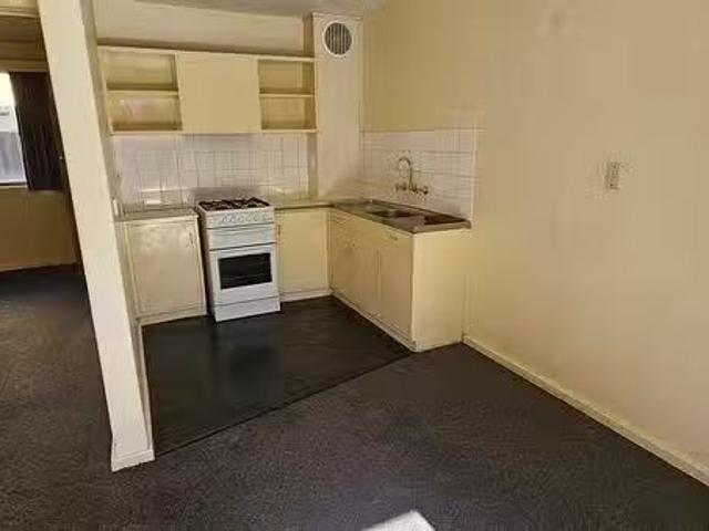 Apartment for rent in Daglish, Western Australia