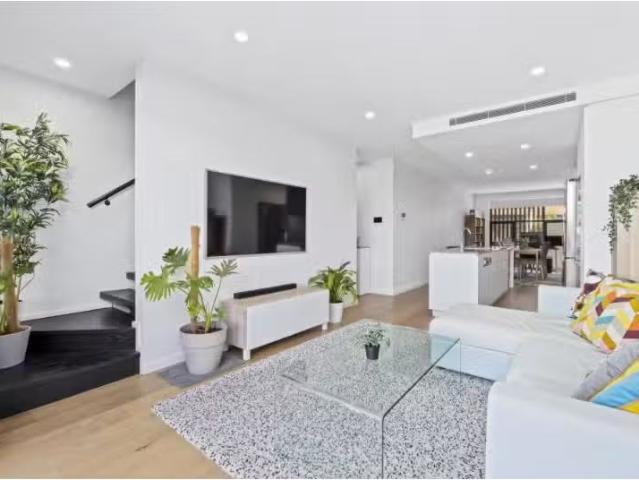 Condo for rent in Braddon, Australian Capital Territory
