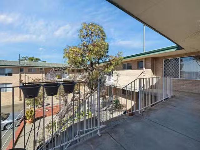 Apartment for rent in Menora, Western Australia