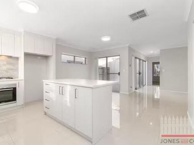 House for rent in The Vines, Western Australia
