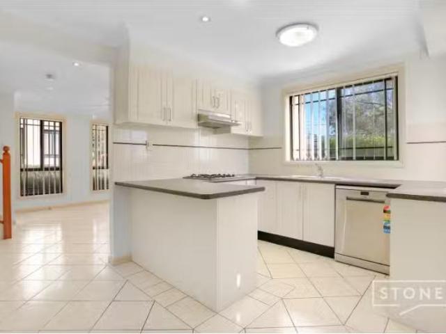 Condo for rent in Sydney, New South Wales