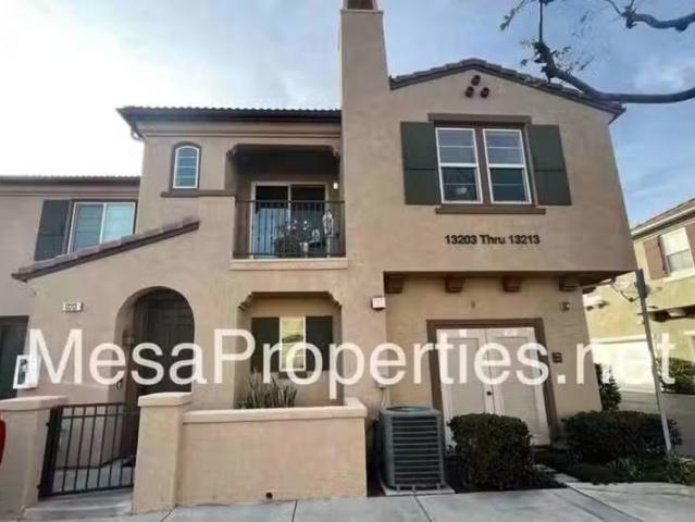 Condo for rent in Fontana