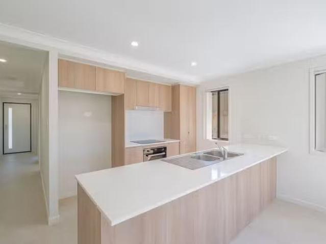 House for rent in Lake Borumba, Queensland