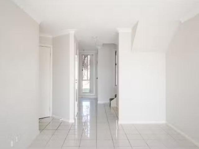 Condo for rent in Sydney, New South Wales