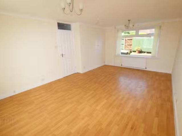 House to rent in Gorteeny, Connacht
