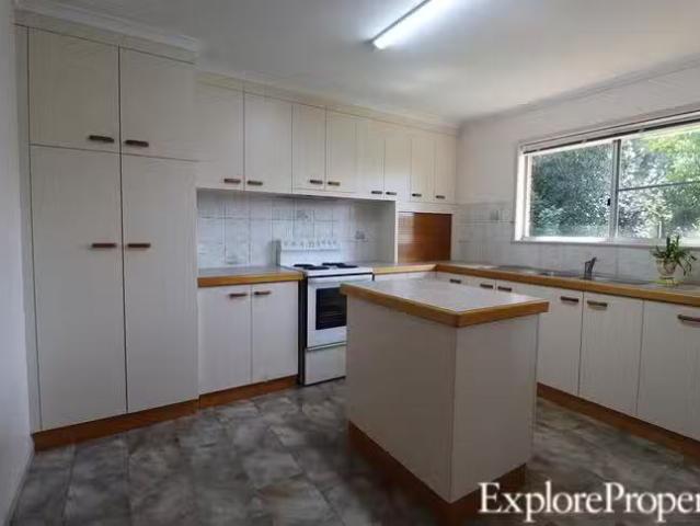 House for rent in Andergrove, Queensland