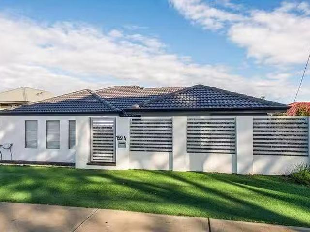 House for rent in Booragoon, Western Australia