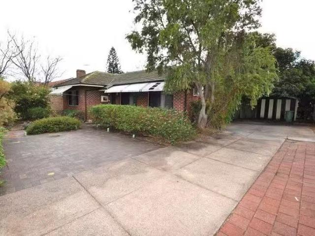 House for rent in Cloverdale, Western Australia