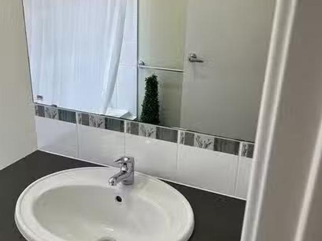 House for rent in Banksia Grove, Western Australia