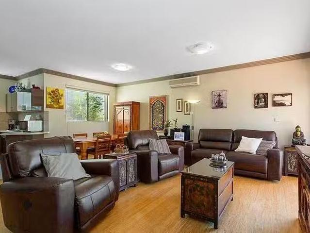 Apartment for rent in Coolabah, New South Wales