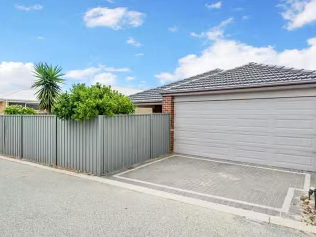 House for rent in Piara Waters, Western Australia